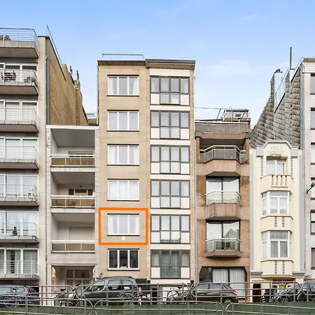 Cosy Near The Casino, Cleaning Included Apartment